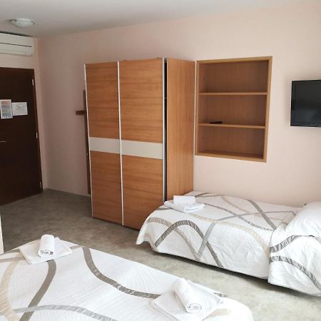 Gostilna Pri Dragici, Gostilna S Prenocisci, D.O.O. Ξενοδοχείο Sežana Εξωτερικό φωτογραφία