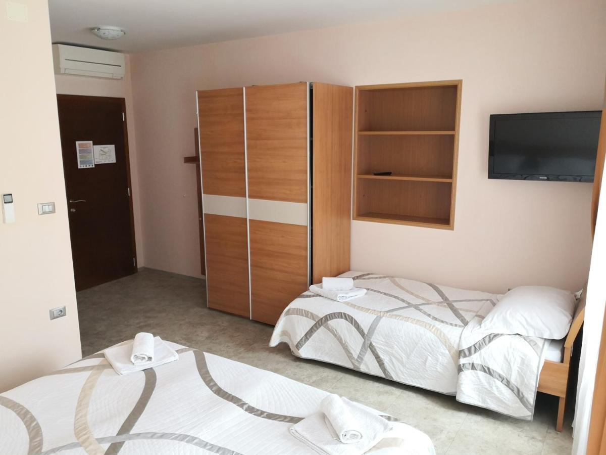 Gostilna Pri Dragici, Gostilna S Prenocisci, D.O.O. Ξενοδοχείο Sežana Εξωτερικό φωτογραφία